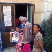 БЧК започва раздаването на хранителни продукти на нуждаещи се български граждани - втори транш