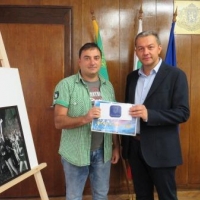 ЧЕРНО-БЯЛА СНИМКА СПЕЧЕЛИ ПЪРВАТА НАГРАДА ВЪВ ФОТОКОНКУРСА “СЕВЛИЕВО РОК”