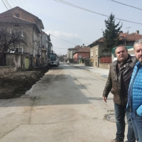 ОБЩИНАТА РЕМОНТИРА УЛИЦИ И ПОДМЕНЯ ВОДОПРОВОДИ В СЕВЛИЕВО