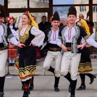 ФА “РАЗВИТИЕ” ПОЗДРАВИ СЕВЛИЕВЦИ ЗА НАЦИОНАЛНИЯ ПРАЗНИК