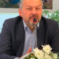 КМЕТЪТ Д-Р ИВАН ИВАНОВ ПОЖЕЛА "НА ДОБЪР ЧАС" НА ЗРЕЛОСТНИЦИТЕ ОТ ПГМЕТ "ГЕН. ИВАН БЪЧВАРОВ"